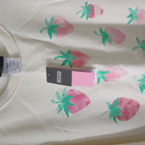 Special Thanks strawberry printed cream sweater, new with tags - S - Picture 9 of 9
